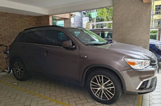 MITSUBISHI ASX 2.0 MIVEC FLEX HPE AWD CVT MITSUBISHI ASX 2.0 MIVEC FLEX HPE AWD CVT